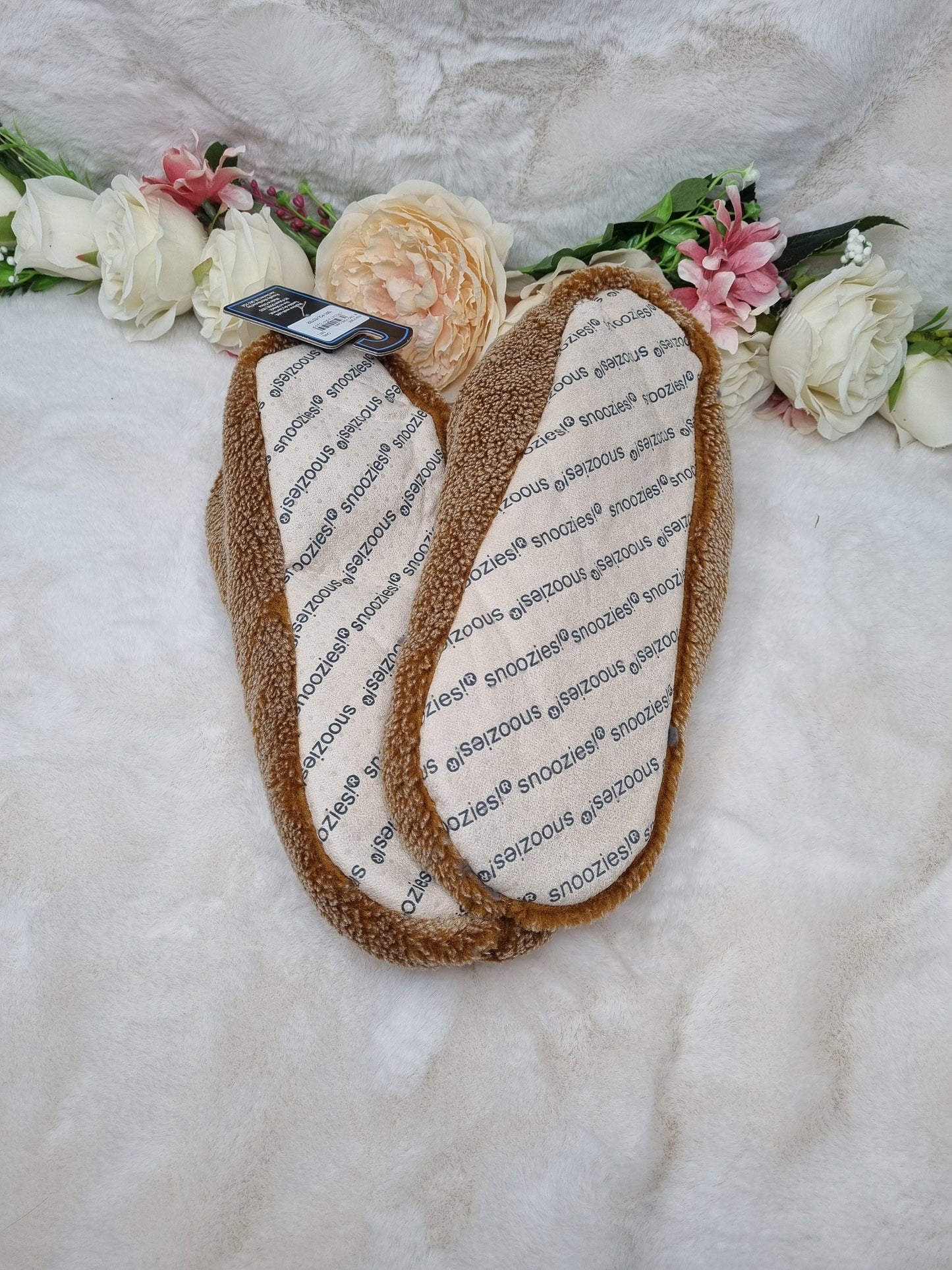 Snoozie slipper socks male or female gift fluffy non slip slippers warm and cosy easy travel slippers for holiday